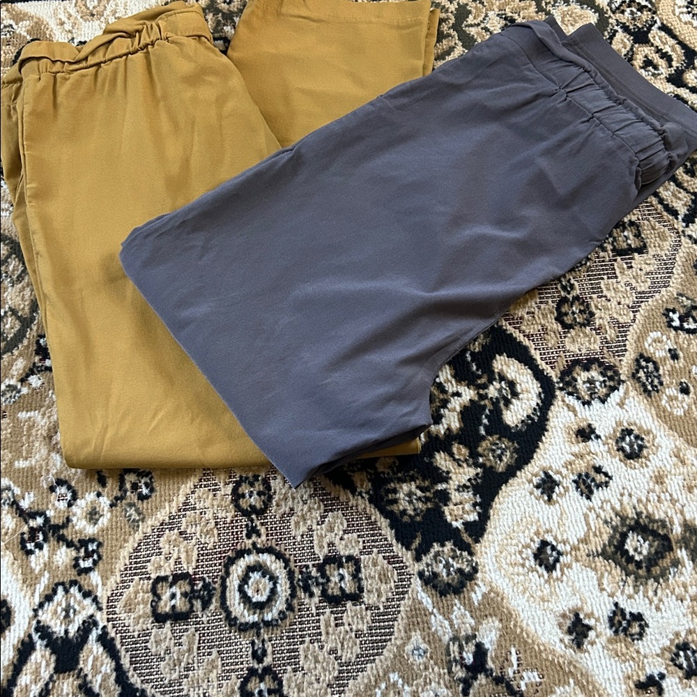 Women's Casual Pants - Gray and Gold